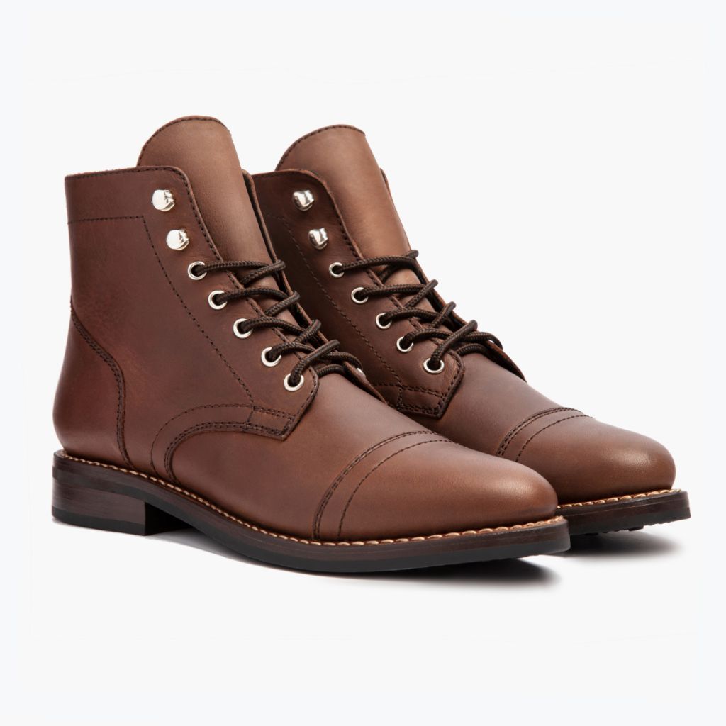 https://cdn.shopify.com/s/files/1/0419/1525/products/1024x1024-Women-Captain-Whiskey-062922-3.4.jpg?v=1656532846