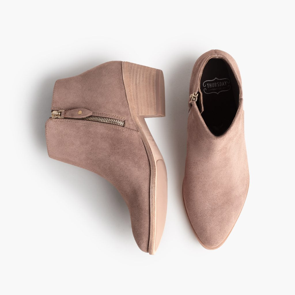 https://cdn.shopify.com/s/files/1/0419/1525/products/1024x1024-Women-Downtown-RoseBrown-082021-Flatlay.jpg?v=1630623069