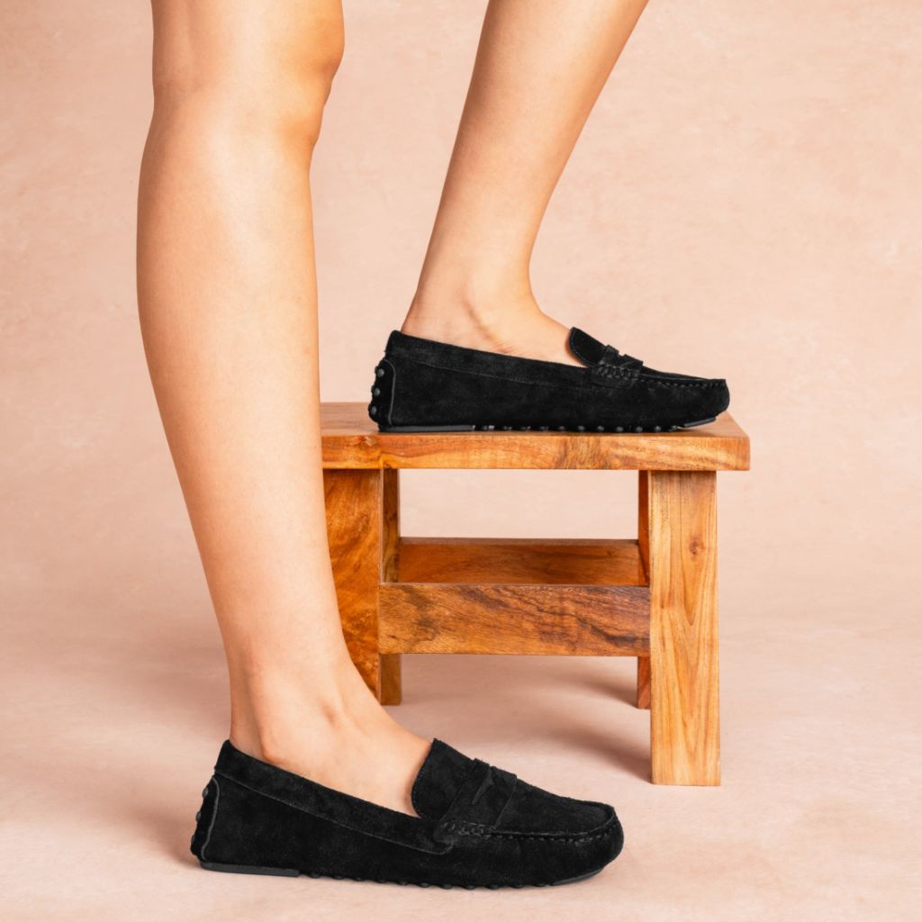 https://cdn.shopify.com/s/files/1/0419/1525/files/1024x1024-Women-DrivingLoafer-Black-082025-2.jpg?v=1757956539