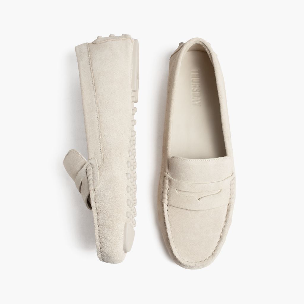 https://cdn.shopify.com/s/files/1/0419/1525/files/1024x1024-Women-DrivingLoafer-Marble-062524-Flatlay1.jpg?v=1757957579