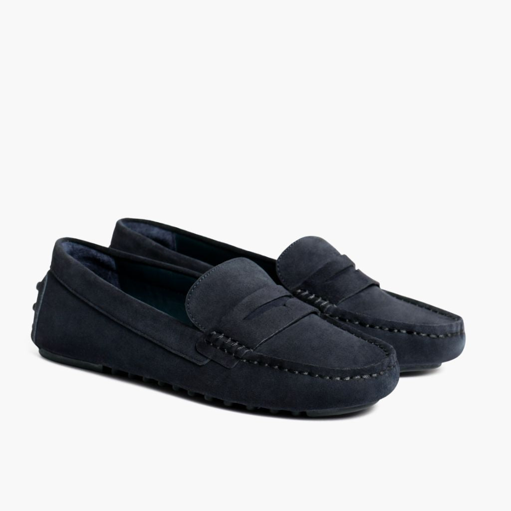 https://cdn.shopify.com/s/files/1/0419/1525/files/1024x1024-Women-DrivingLoafer-Navy-062524-3.4.jpg?v=1757956265