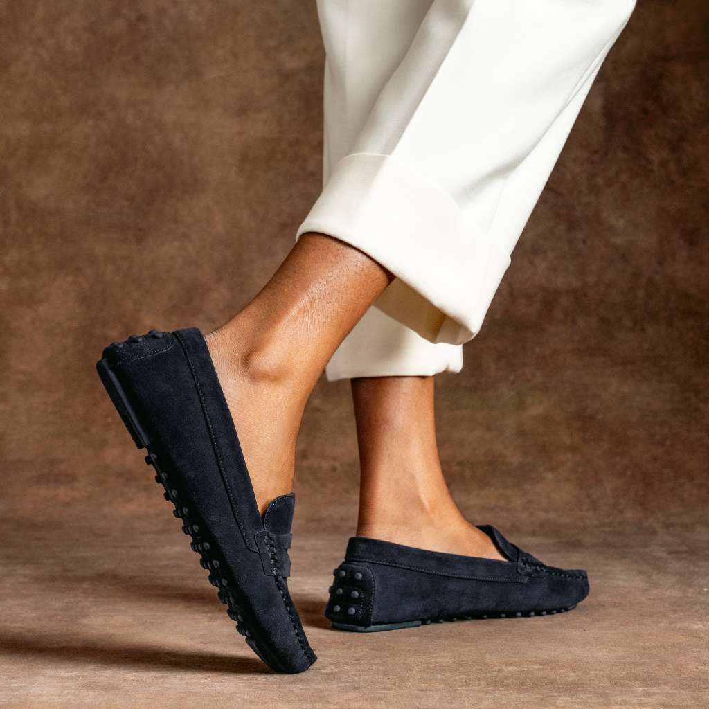 https://cdn.shopify.com/s/files/1/0419/1525/files/1024x1024-Women-DrivingLoafer-Navy-082025-3.jpg?v=1757956465
