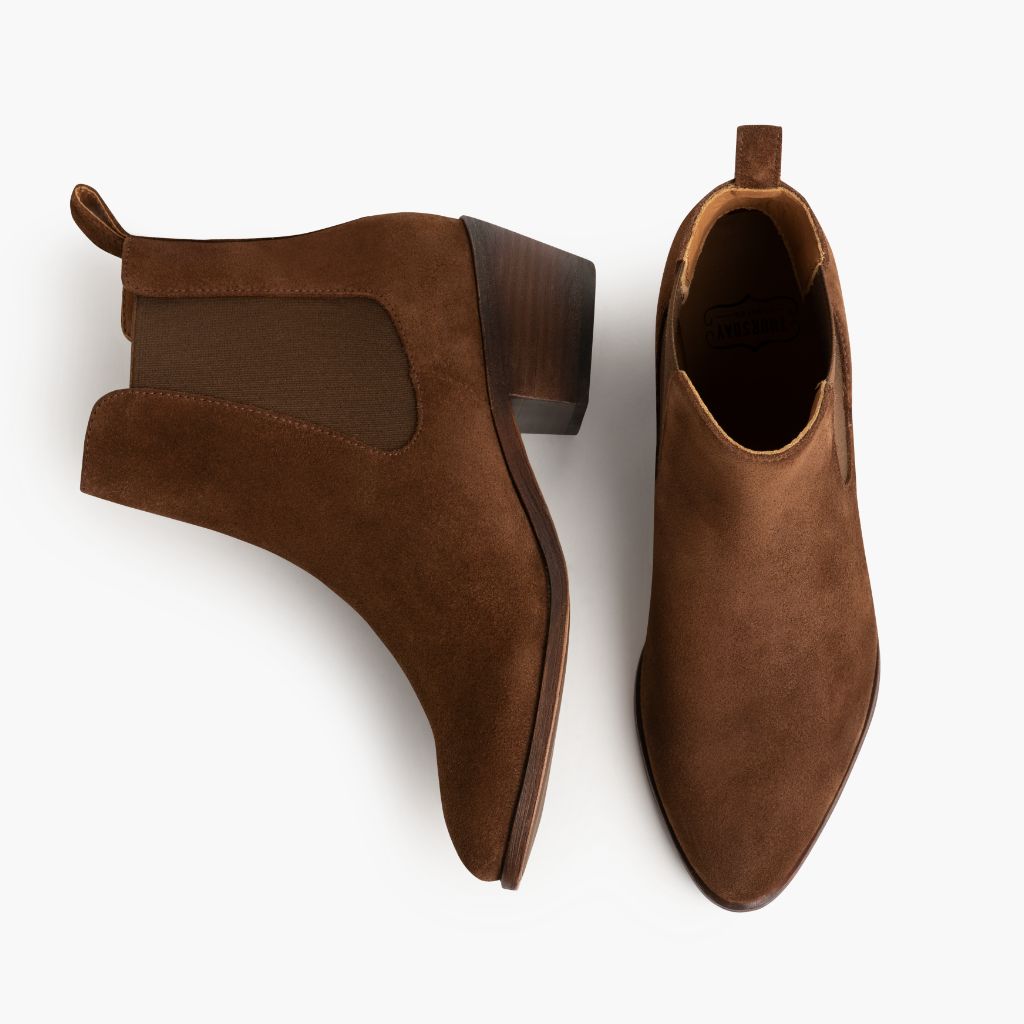 https://cdn.shopify.com/s/files/1/0419/1525/files/1024x1024-Women-DuchessBootie-Cinnamon-090623-Flatlay1.jpg?v=1694555541