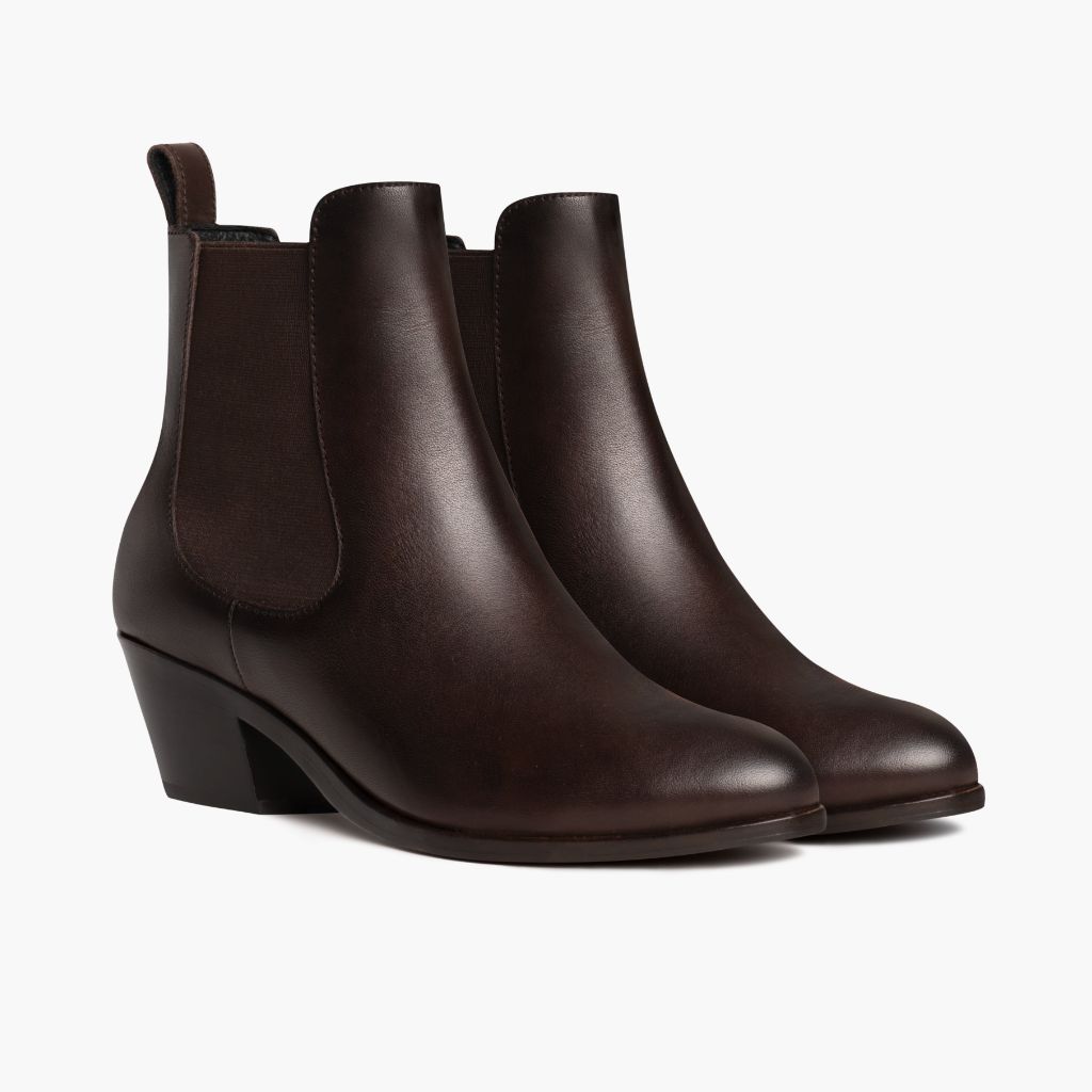 https://cdn.shopify.com/s/files/1/0419/1525/files/1024x1024-Women-DuchessBootie-OldEnglish-090623-3.4.jpg?v=1694466217