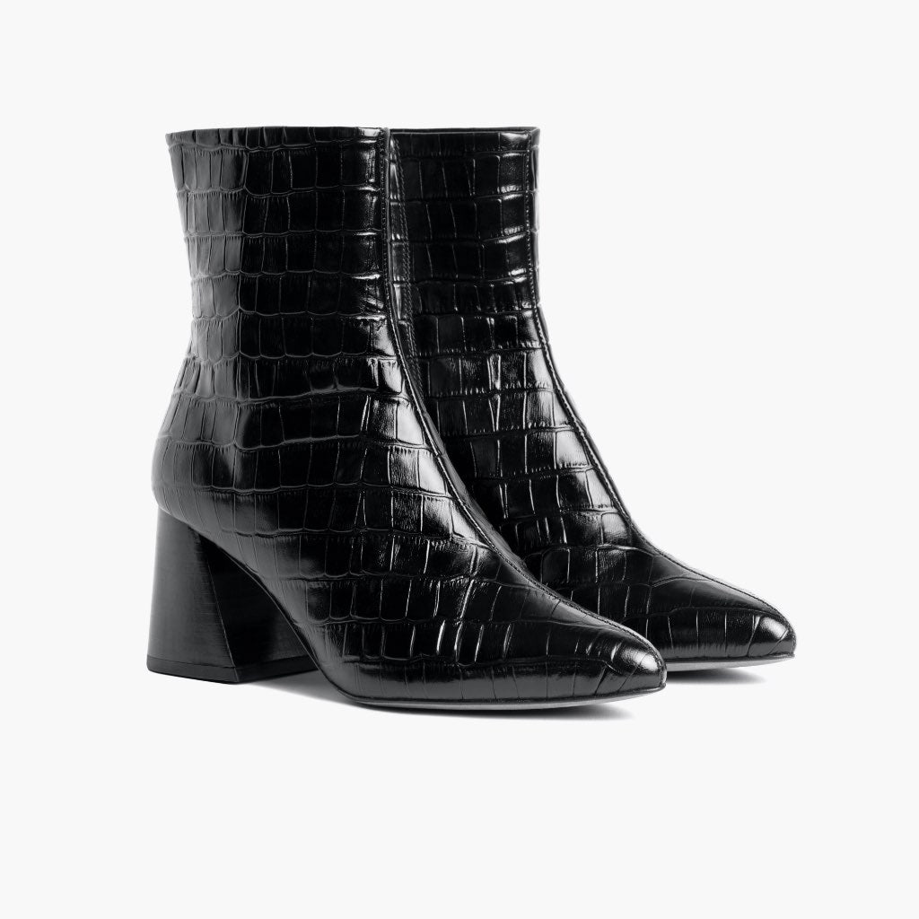 https://cdn.shopify.com/s/files/1/0419/1525/products/1024x1024-Women-Heartbreaker-BlackCroco-081721-3.4.jpg?v=1630448913