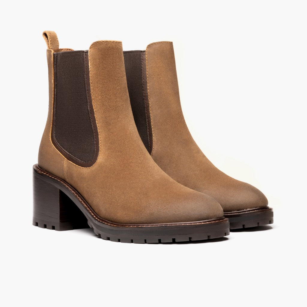 https://cdn.shopify.com/s/files/1/0419/1525/products/1024x1024-Women-Knockout-Safari-092121-3.4_fa73dcd7-bc8c-4768-b4ca-4db3938a4453.jpg?v=1633039417