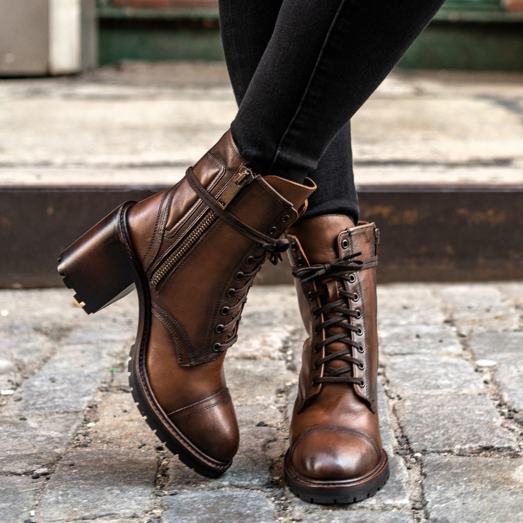 https://cdn.shopify.com/s/files/1/0419/1525/products/1024x1024-Women-Rebel-Walnut-072021-2.jpg?v=1627329818