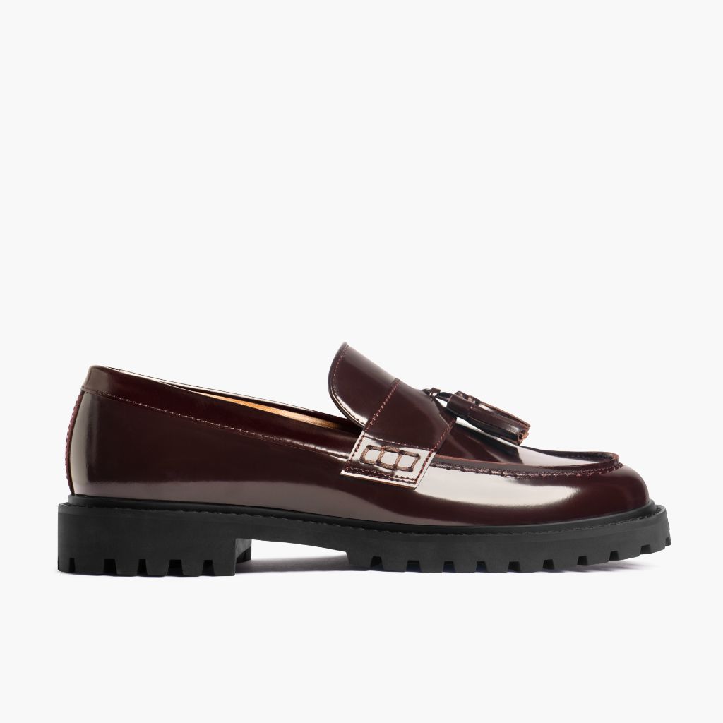 https://cdn.shopify.com/s/files/1/0419/1525/files/1024x1024-Women-TasselPenny-Burgundy-012226-Side.jpg?v=1771869040