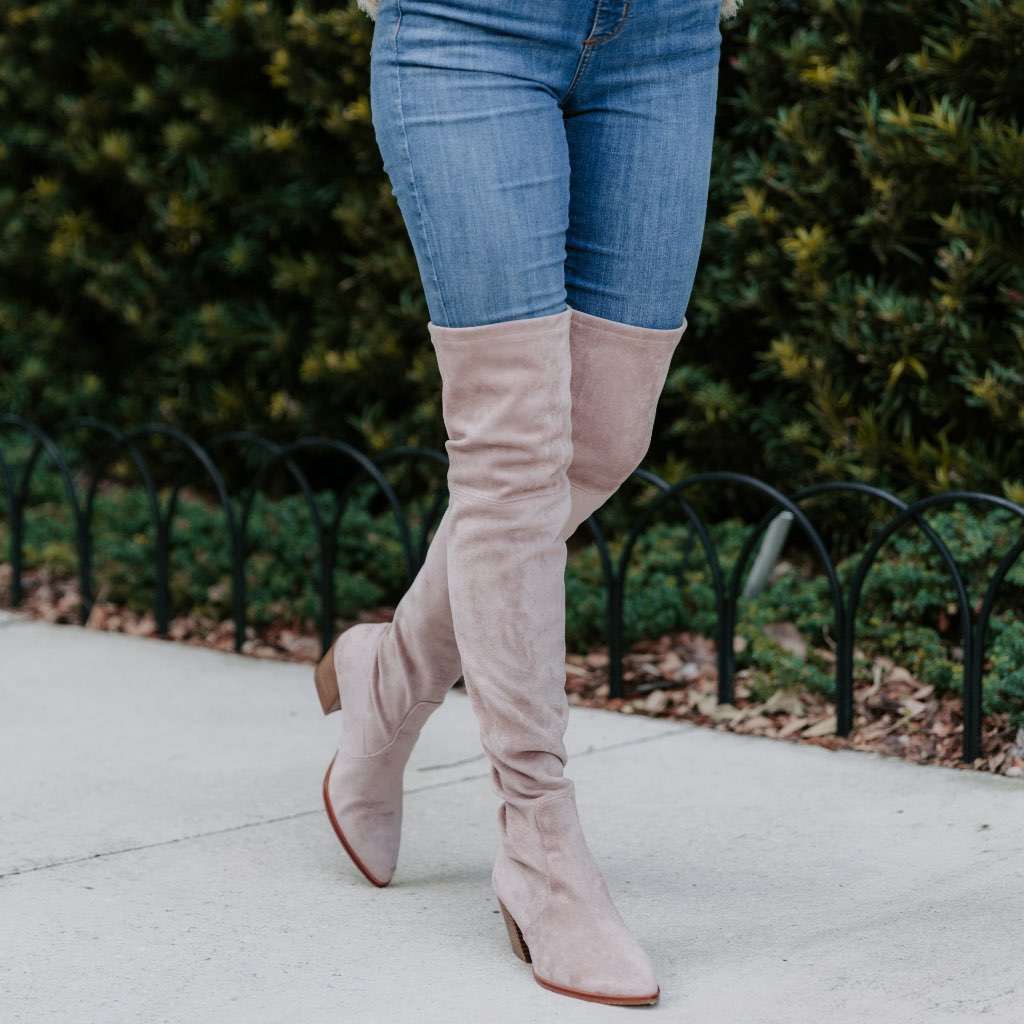 https://cdn.shopify.com/s/files/1/0419/1525/products/1024x1024-Women-Tempest-Sand-3.jpg?v=1603906598