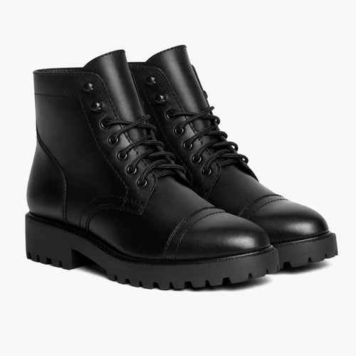 https://cdn.shopify.com/s/files/1/0419/1525/files/1024x1024-Women_s-Captain-Black-110723-3.4.jpg?v=1700077178