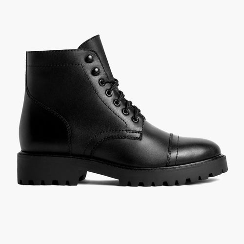https://cdn.shopify.com/s/files/1/0419/1525/files/1024x1024-Women_s-Captain-Black-110723-Side.jpg?v=1700077178