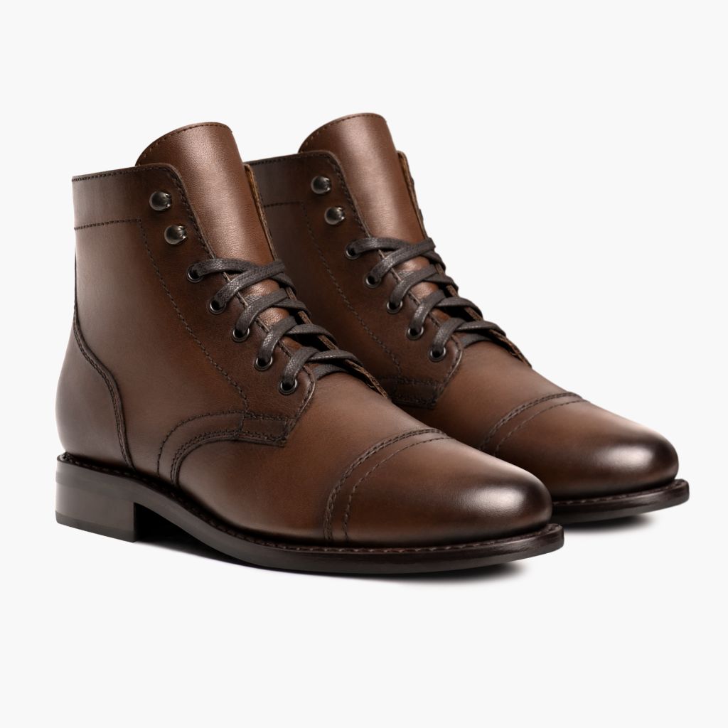 https://cdn.shopify.com/s/files/1/0419/1525/products/1024x1024-Womens-Captain-Walnut-52622-3.4.jpg?v=1662589620