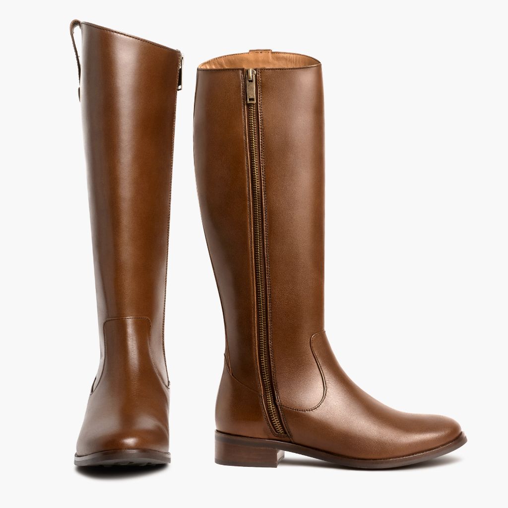 https://cdn.shopify.com/s/files/1/0419/1525/files/1024x1024-Womens-Crown-Cuero-080223-FrontSide.jpg?v=1691443660