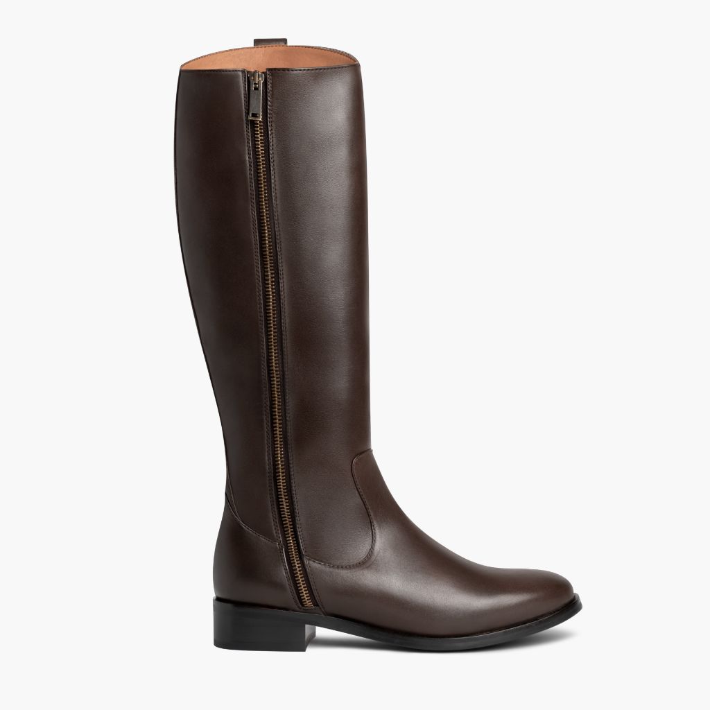 https://cdn.shopify.com/s/files/1/0419/1525/products/1024x1024-Womens-Crown-DarkBrown-032123-SideZip.jpg?v=1681146529