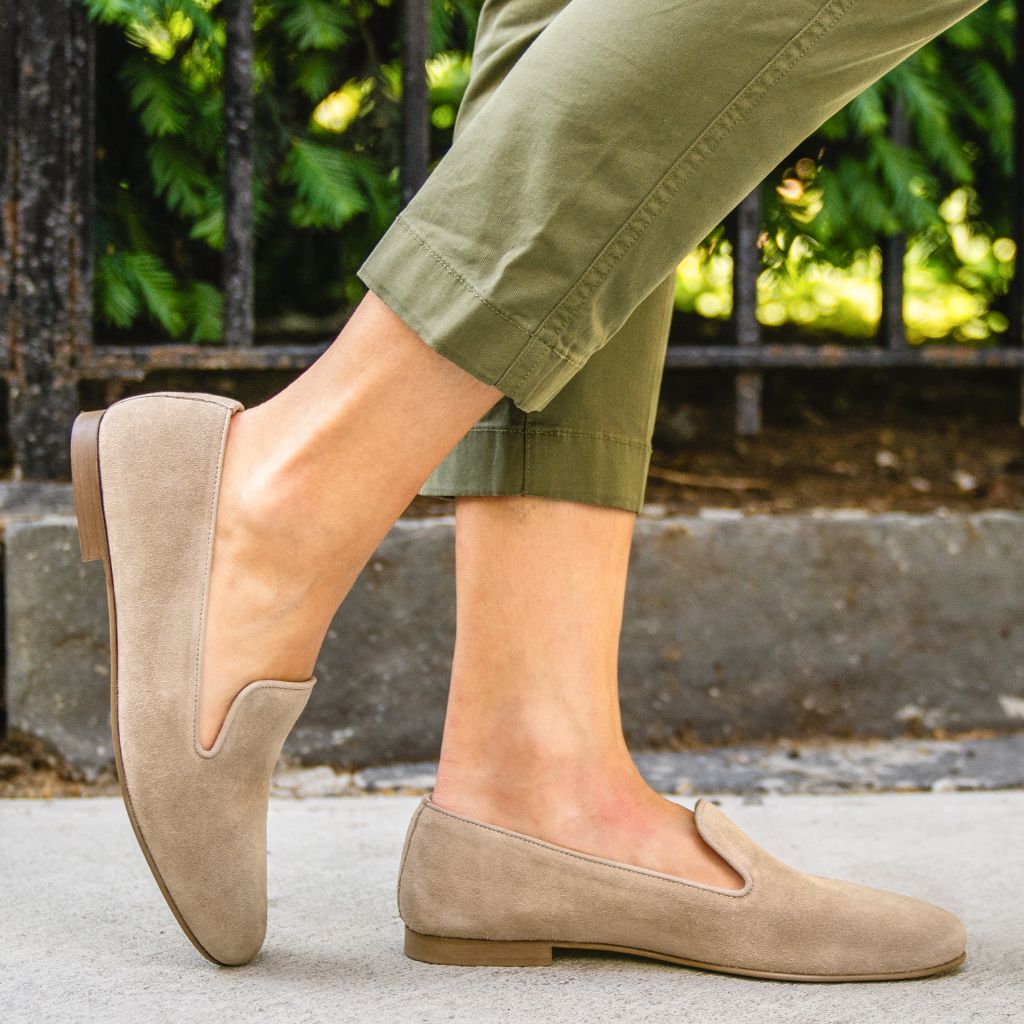 https://cdn.shopify.com/s/files/1/0419/1525/files/1024x1024-Womens-Eden-Latte-060724-1.jpg?v=1721774592