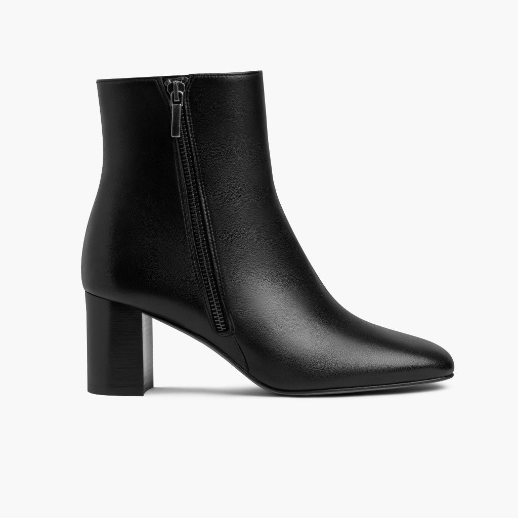 https://cdn.shopify.com/s/files/1/0419/1525/products/1024x1024-Womens-HighStandard-Black-040523-SideZip.jpg?v=1682355019