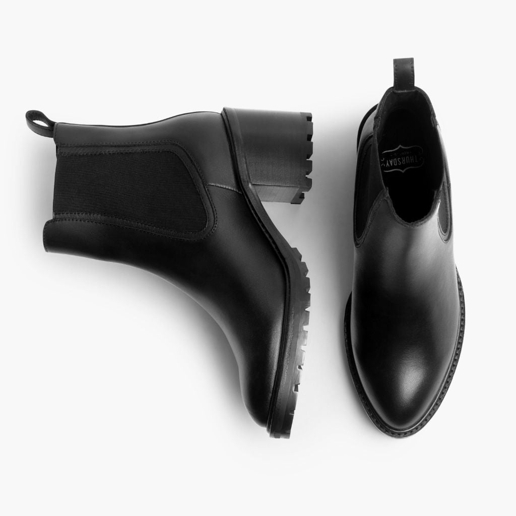 https://cdn.shopify.com/s/files/1/0419/1525/files/1024x1024-Womens-Knockout-Black-081523-Flatlay1.jpg?v=1692639651