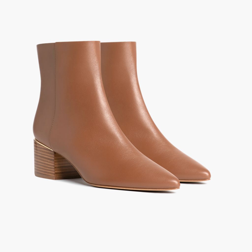 https://cdn.shopify.com/s/files/1/0419/1525/products/1024x1024-Womens-Luna-Sunrise-080322-3.4.jpg?v=1663609662