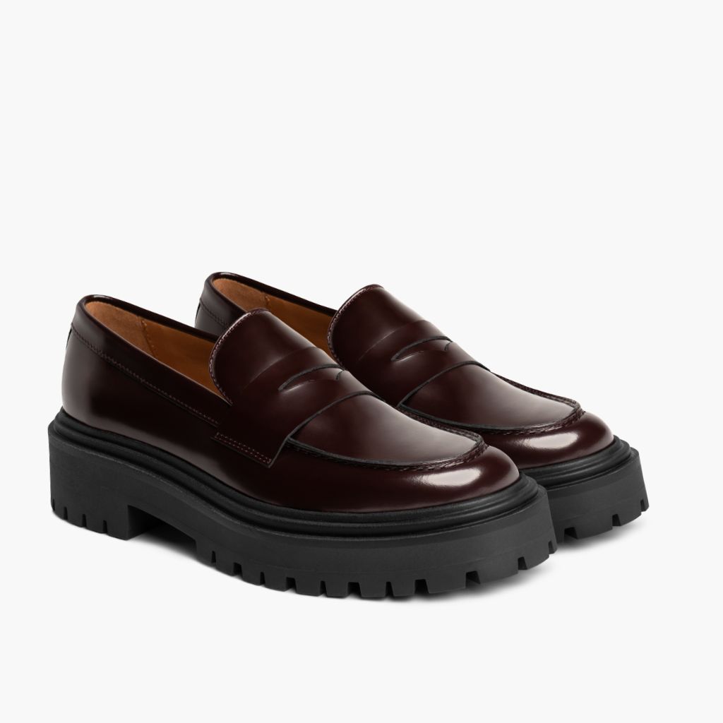 https://cdn.shopify.com/s/files/1/0419/1525/files/1024x1024-Womens-PennyPlatform-Burgundy-051324-3.4.jpg?v=1718804672