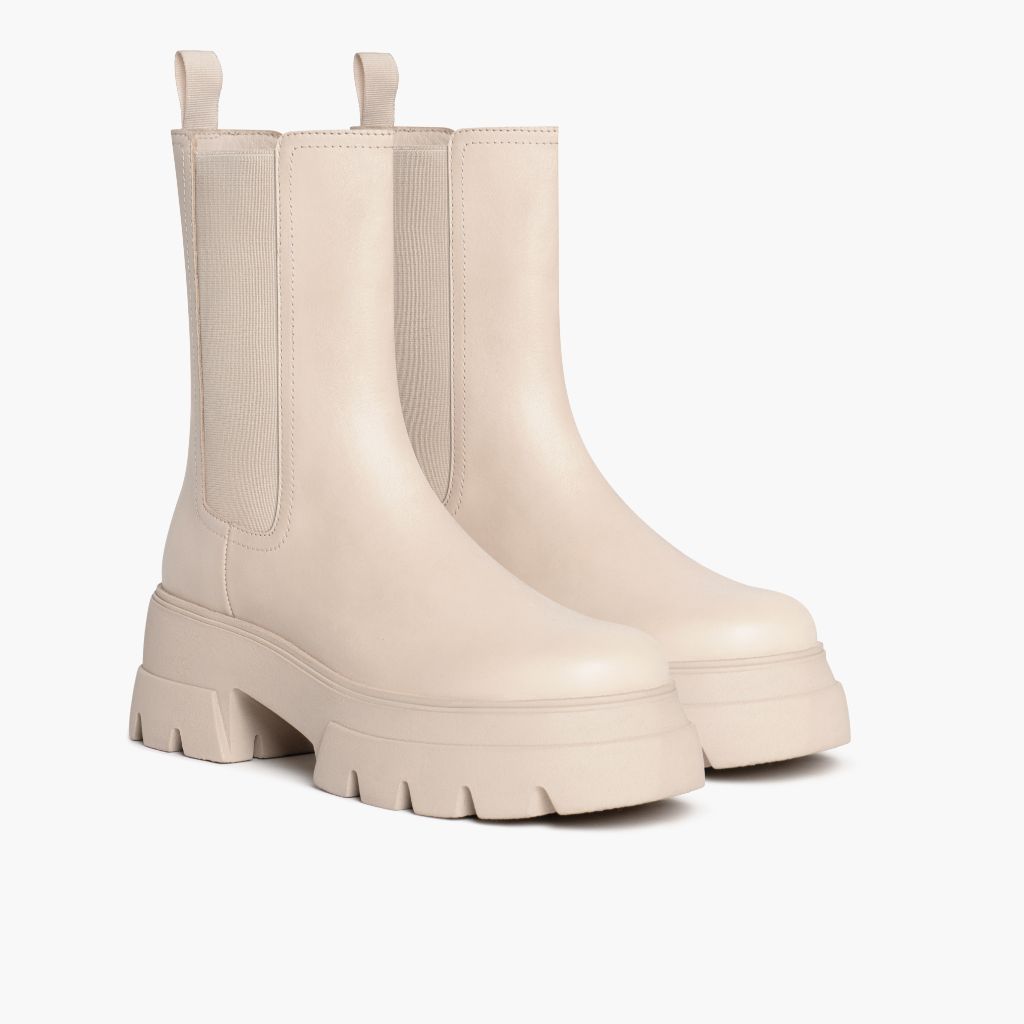 https://cdn.shopify.com/s/files/1/0419/1525/files/1024x1024-Womens-Reign-Cream-112123-3.4.jpg?v=1761341847