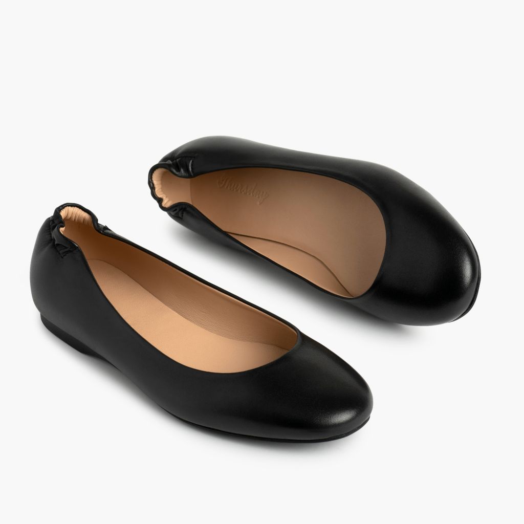 https://cdn.shopify.com/s/files/1/0419/1525/files/1024x1024-Womens-Scrunch-Black-052323-FlatlayAlt.jpg?v=1689008503