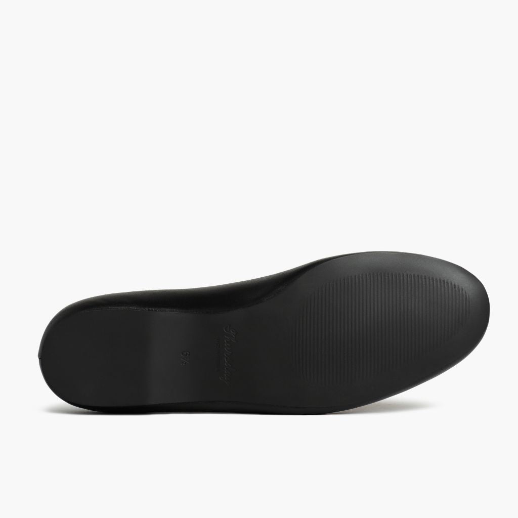 https://cdn.shopify.com/s/files/1/0419/1525/files/1024x1024-Womens-Scrunch-Black-052323-Outsole.jpg?v=1689008503