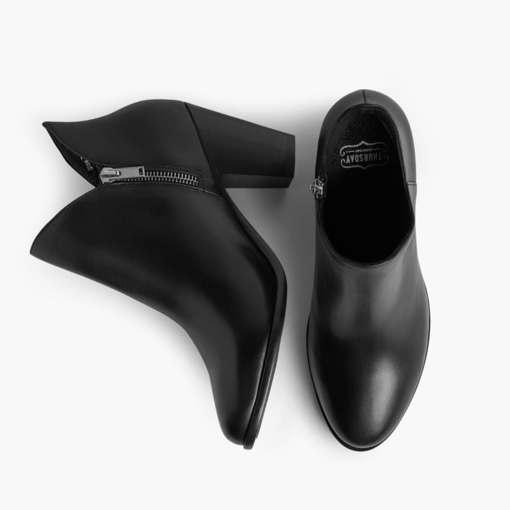 https://cdn.shopify.com/s/files/1/0419/1525/products/1024x1024-Womens-Uptown-Black-091922-Flatlay1.jpg?v=1664817059