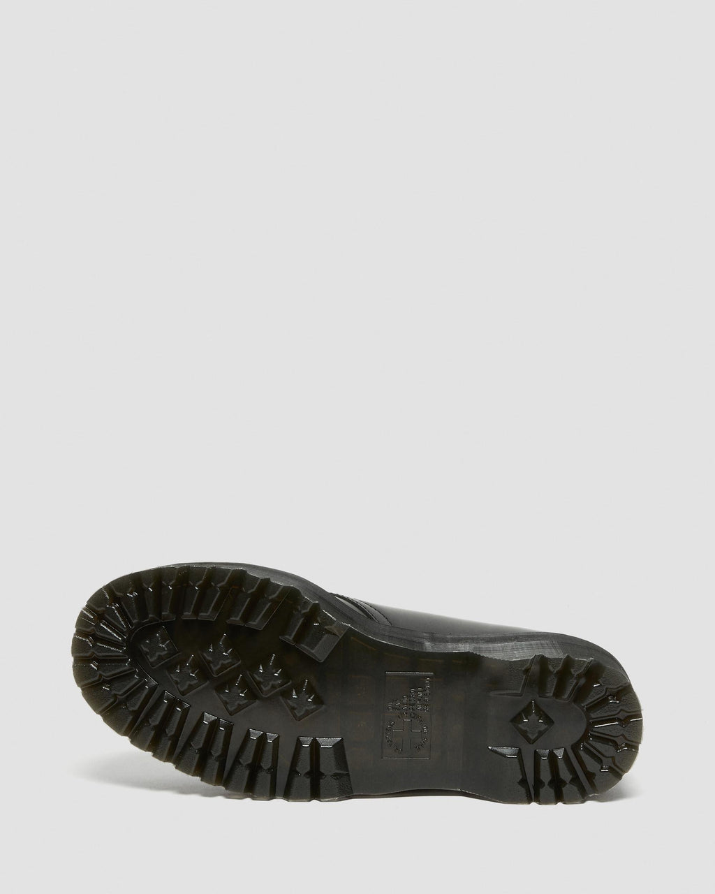 https://cdn.media.amplience.net/i/drmartens/25567001.87.jpg