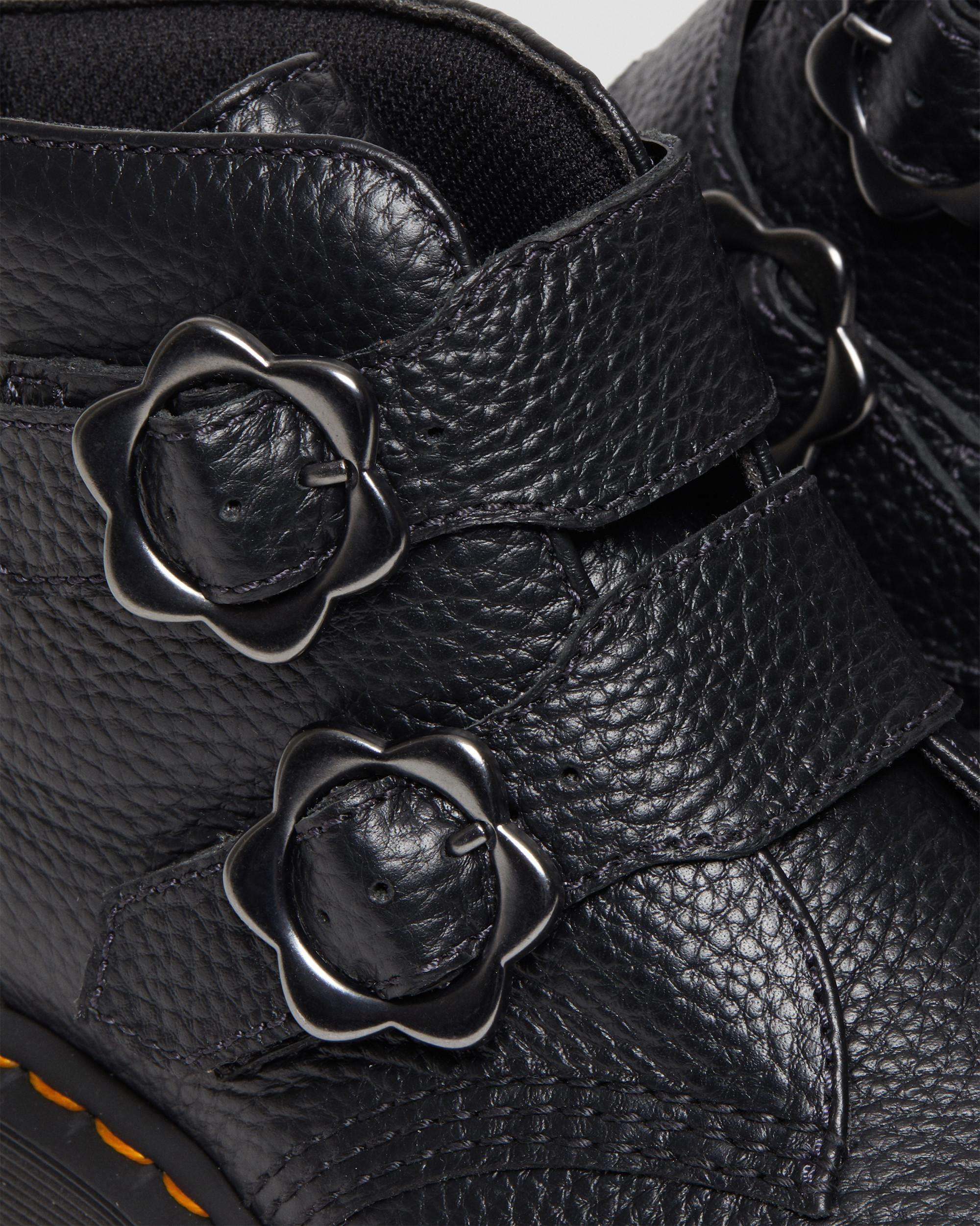 https://cdn.media.amplience.net/i/drmartens/27642001.82.jpg
