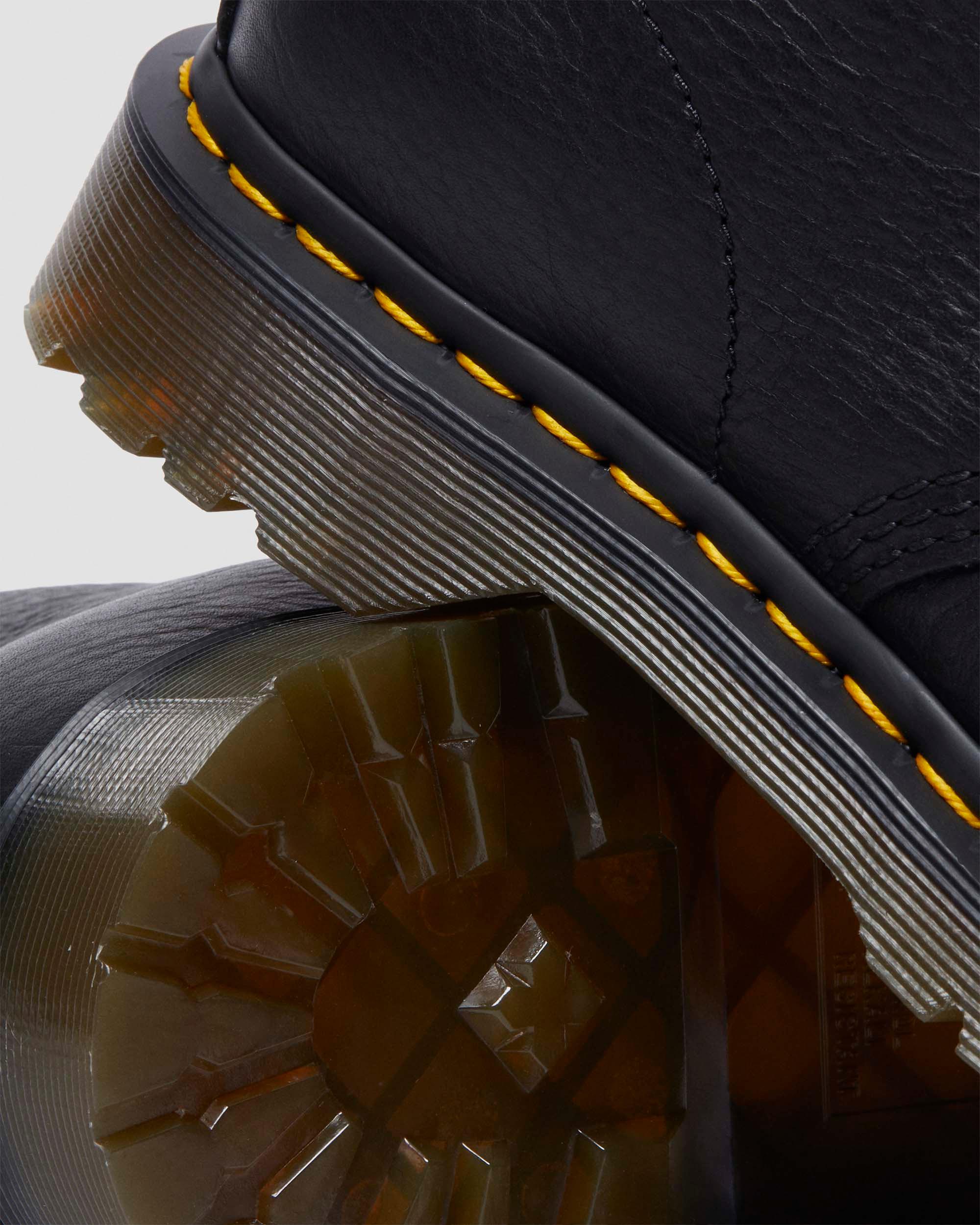 https://cdn.media.amplience.net/i/drmartens/31873001.87.jpg