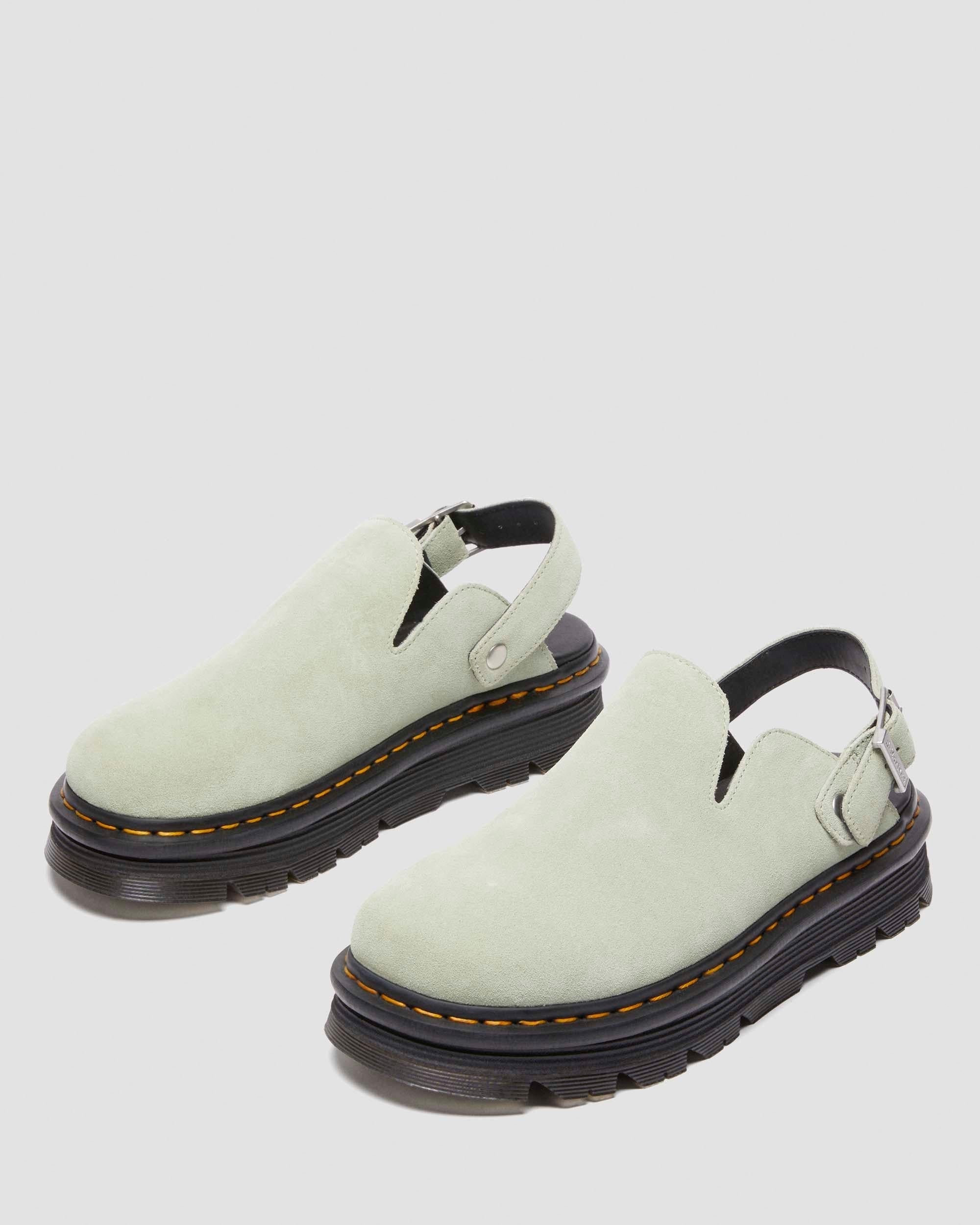 https://cdn.media.amplience.net/i/drmartens/31937300.82.jpg
