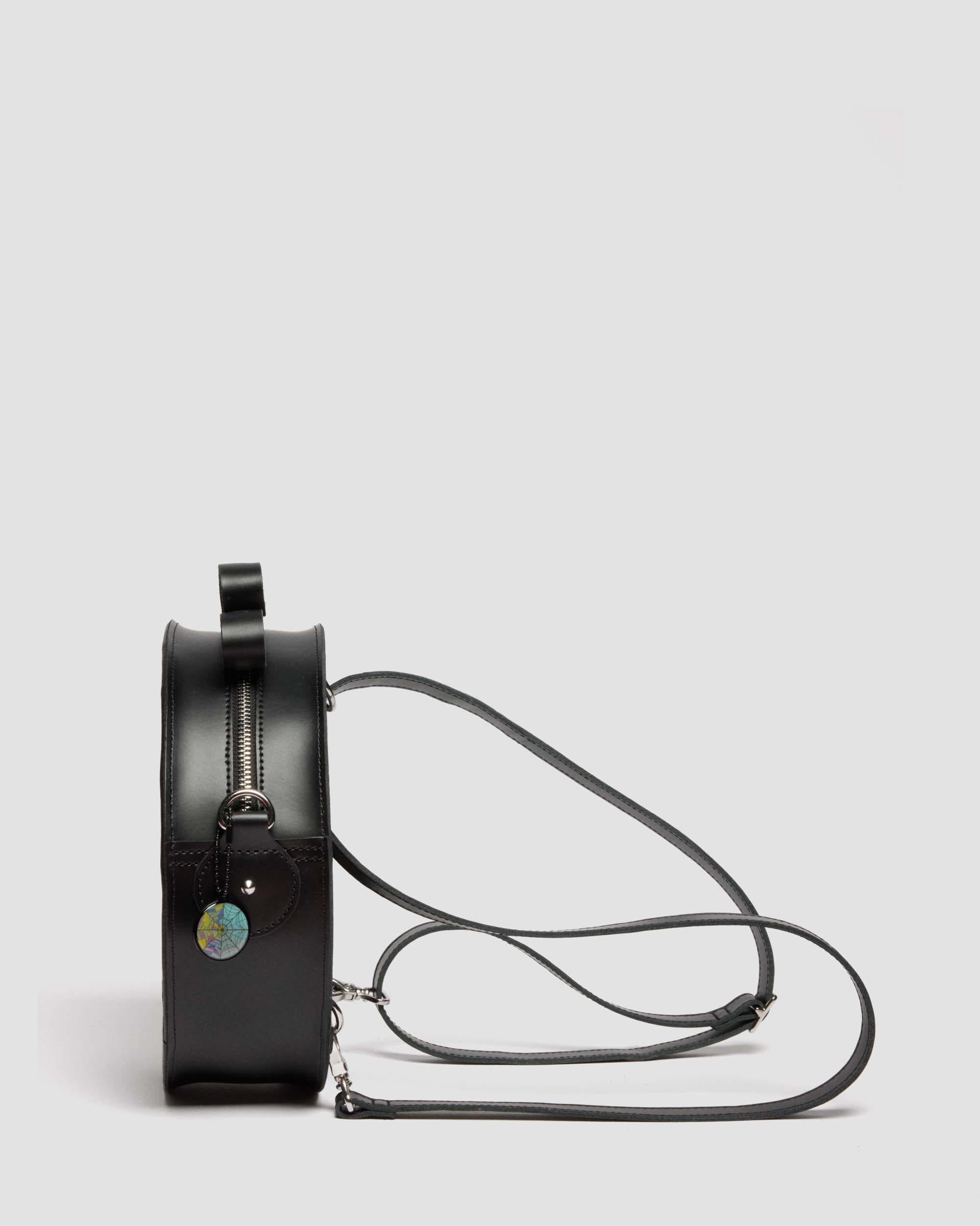 https://cdn.media.amplience.net/i/drmartens/43063001.86.jpg