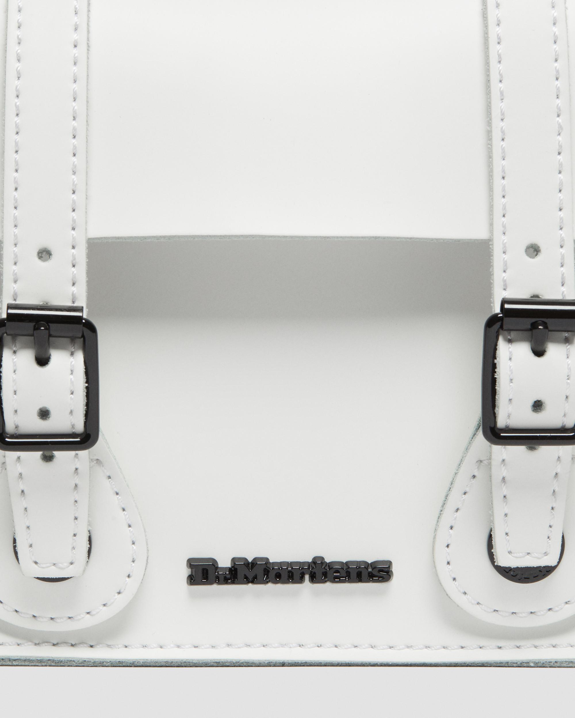 https://cdn.media.amplience.net/i/drmartens/AC917122.86.jpg