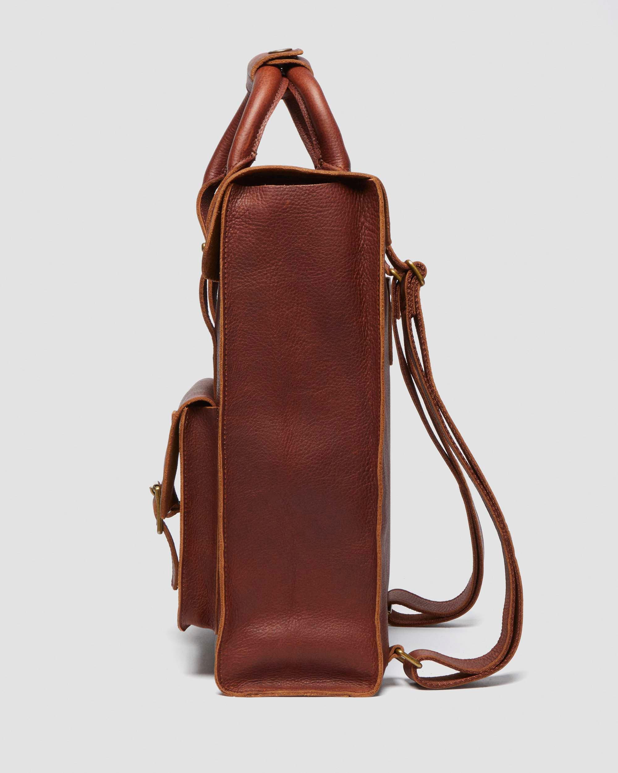 https://cdn.media.amplience.net/i/drmartens/AC989253.83.jpg